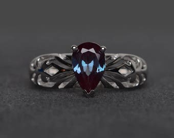 pear cut lab alexandrite ring wedding ring color changing gemstone ring June birthstone ring silver ring solitaire ring