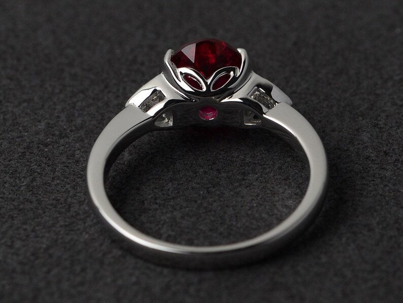 Bague rubis rouge bague en argent taille ovale Pierre gemme rouge Bague pierre de naissance de juillet image 3