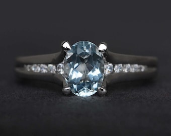 aquamarine ring oval cut blue gemstone aquamarine engagement ring sterling silver ring March birthstone ring