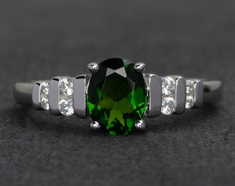 diopside ring silver chrome diopside engagement ring green gemstone ring oval diopside rings promise ring