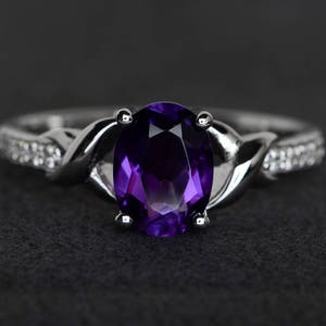 natural amethyst ring oval shaped engagement ring purple ring oval gemstone ring sterling silver February birthstone
