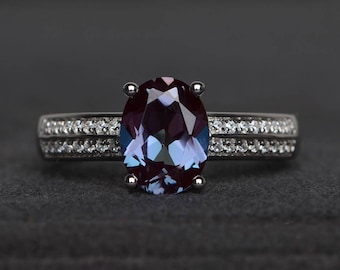 Anillo de alejandrita, anillo de aniversario, corte ovalado, piedra preciosa que cambia de color, anillo de plata esterlina, piedra natal de junio