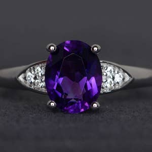 purple amethyst ring gemstone ring oval cut amethyst engagement ring sterling silver February birthstone ring image 1