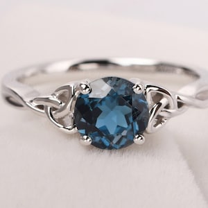 round shaped 1.68 carat London blue topaz celtic knot ring sterling silver solitaire statement ring for women