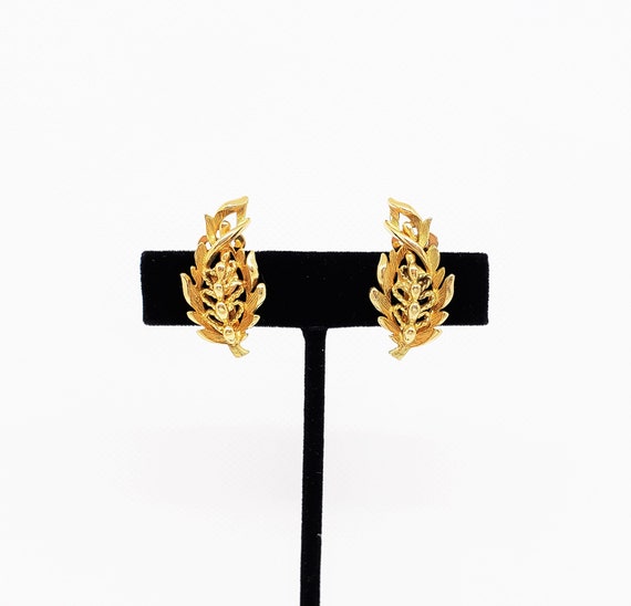 Vintage Signed Lisner Gold Leaf Clip-on Earrings Vintage Gold | Etsy