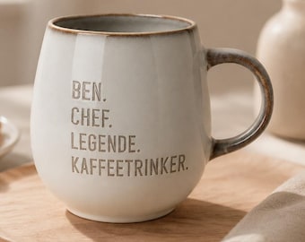 Gravierte Kaffeetasse personalisiert | Ben. Chef. Legende. Kaffeetrinker. | Geschenk für Männer | Keramiktasse Kaffee