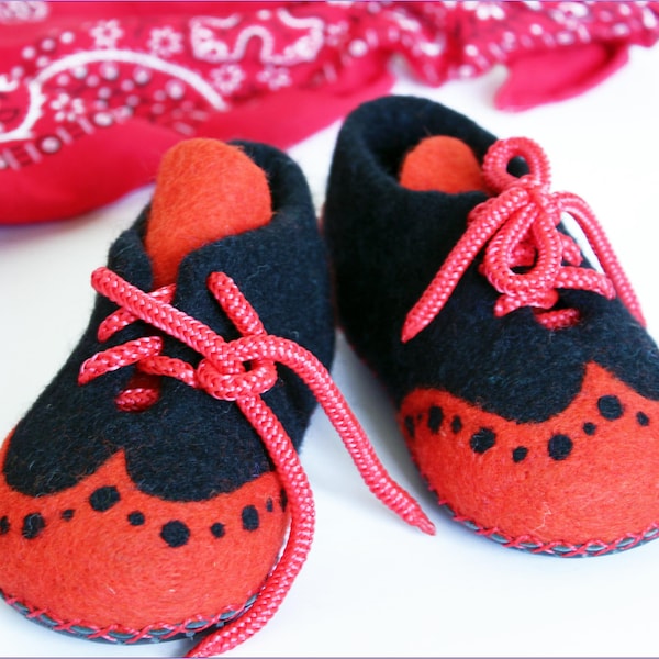 Felted Slippers Baby Booties Toddler Child Orange Babe Wool Laced Up Cozy Warm Comfy Kids Clogs Shoes Newborn Announcement Baby Shower Gift