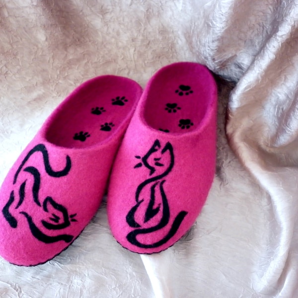 Wool Felted Cat Pet Lover Slippers Pink Fuscia Women Shoes Animal Style Wildlife Kingdom Gift Girlfriend Wife Her Home Clogs Forever Friends