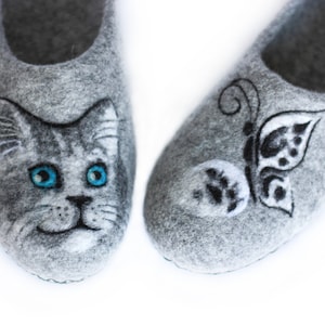 Cat Felt Grey Cute Sheepskin Slippers, Butterfly Funny Felted Shoes, Vegan Boiled Wool Clogs, Eco Friendly Kitty Room, Pet Portrait