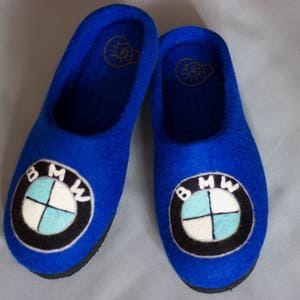 BMW Gift Set Blue Felted Shoes Man Wool Slippers Kit Driver Racer Car ...