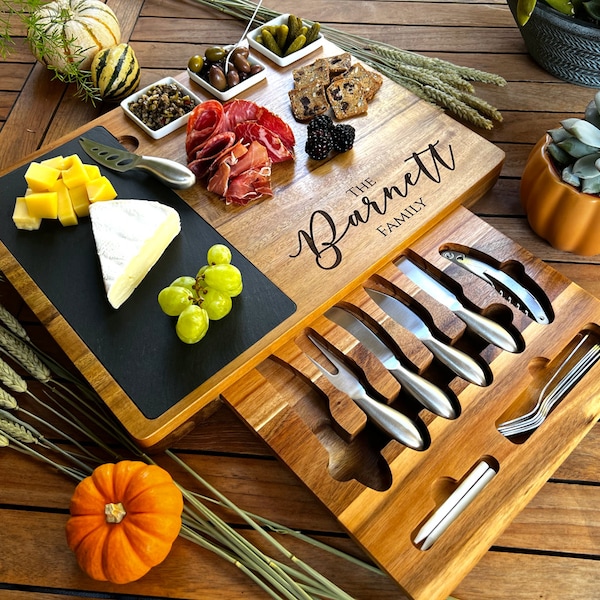Tabla de charcutería personalizada, 19 piezas, tabla de quesos y cuchillos, regalo de cierre para agente inmobiliario, tabla de charcutería personalizada, regalo de boda para Navidad.