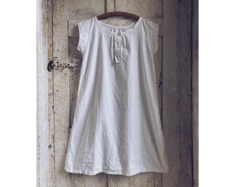 Antique French White cotton Nightdress, Gown, Nightshirt, Smock. C 1900