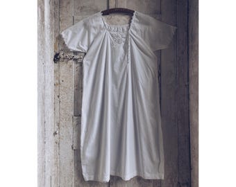 Antique French Nightdress: White Cotton, Dentelle Blanc, Monogram c 1910