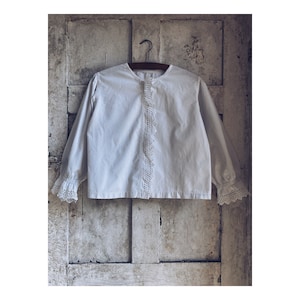 Antique French White Cotton Blouse, Shirt, Chemisier, Dentelle Blanc, C 1920.