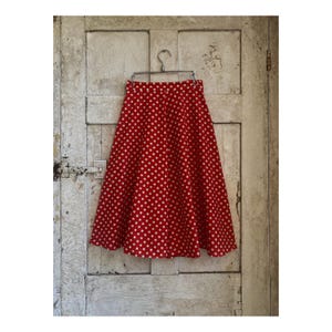Vintage French, Red and White cotton, polka dot skirt, Full skirt, Knee length skirt, Fète du Village, c 1960.