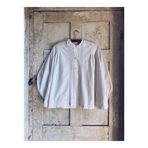 Antique French White Cotton Blouse, Chemisier, Shirt, top, pin tuck pleats, Lace, Monogram, Edwardian, Victorian, Regency Style. C 1910