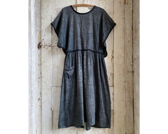 Antique French Dress, Overdress, Chore Dress, Grey patterned Cotton, C1930.