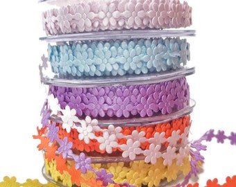 Daisy Flower Ribbon Motif Trim |  Scrapbook Wedding Sewing Craft Embellishment | By the metre