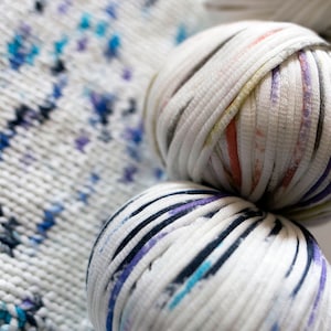 Chunky Tubular Knitting Crochet Yarn 50g Ball Adriafil Dada Jumpers Hats Scarves