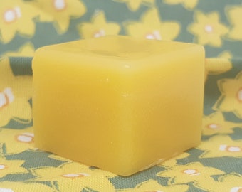 Pure Natural Beeswax 14g Block Thread Lubricant