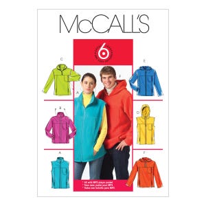 Könnte beinhalten: Ein McCall's Schnittmusterumschlag mit sechs Varianten von Jacken und Westen in leuchtenden Farben wie Limettengrün, Pink, Blau, Gelb, Orange und Türkis. Das Cover zeigt Illustrationen von Modellen mit Kapuzen und Kragen sowie MP3-Taschen.
