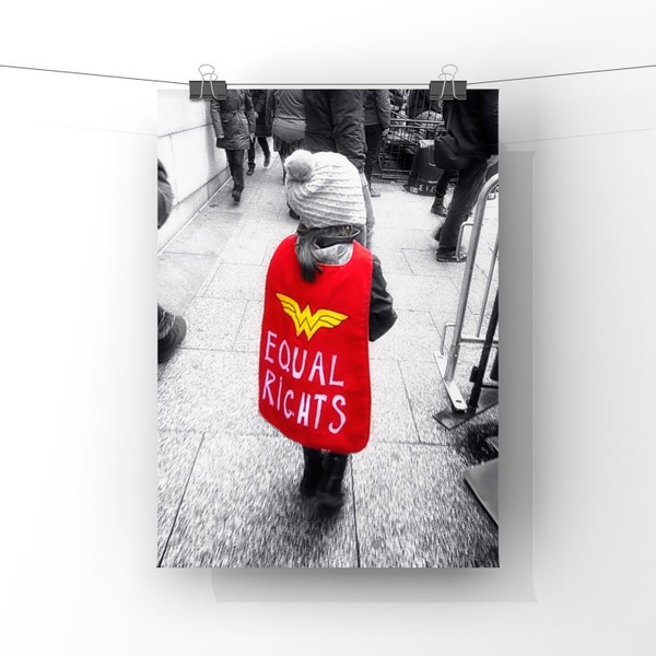 Women's March, Washington DC, rood, gelijke rechten, empowerment, vrouwenrechten, grote muurkunst, zwart-wit, Fine Art Photography - superheld