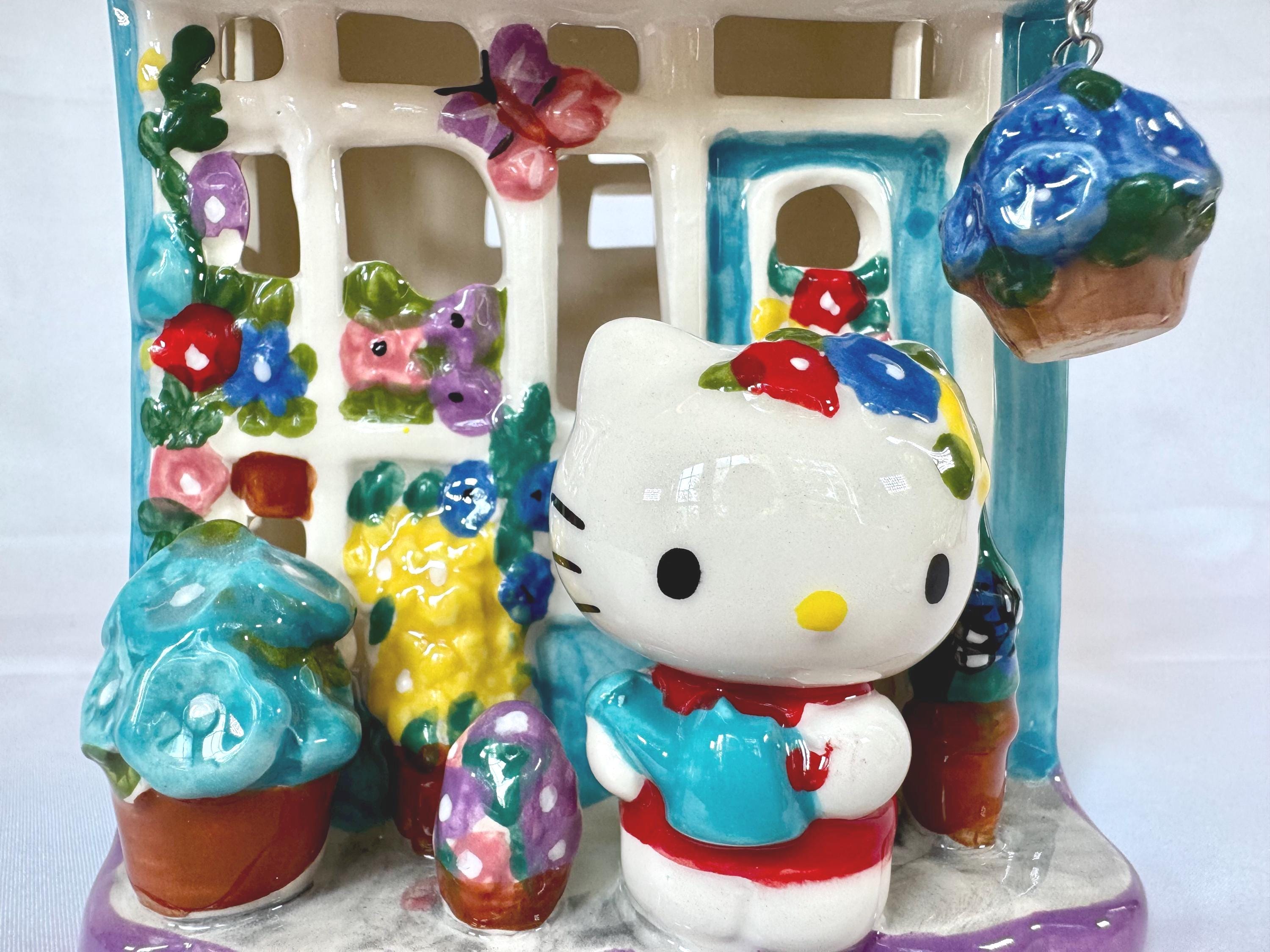 Blue Sky Clayworks Decor Hello Kitty Floral Garden Candle House