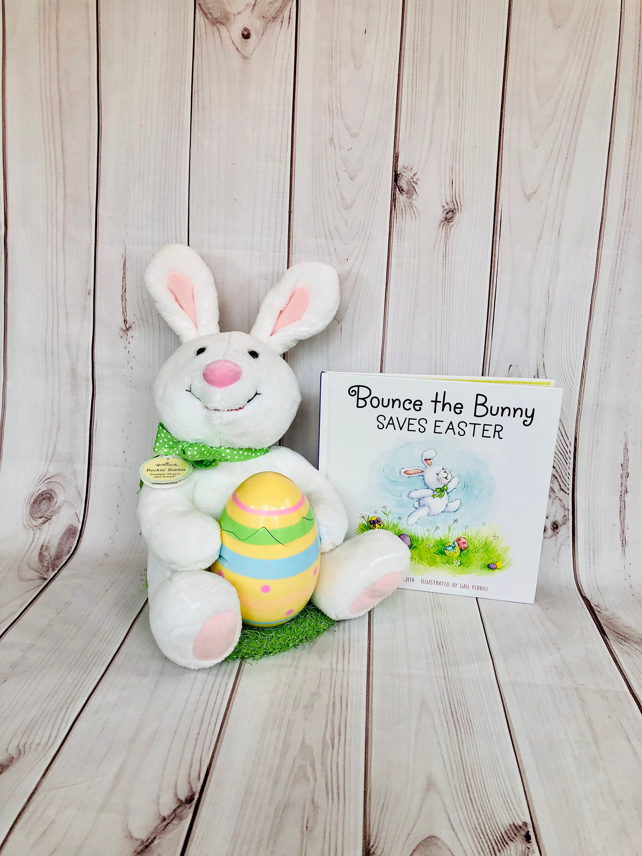 Hallmark rockin clearance rabbit