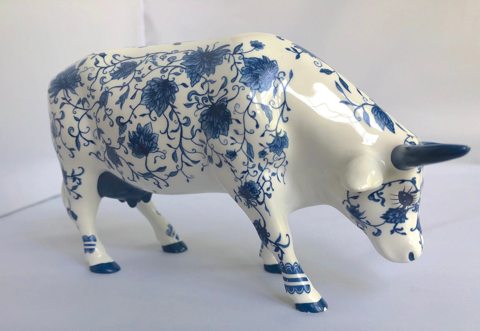 Cow Parade China Cow Flowers Figurine 2000 Blue White 9167 Etsy