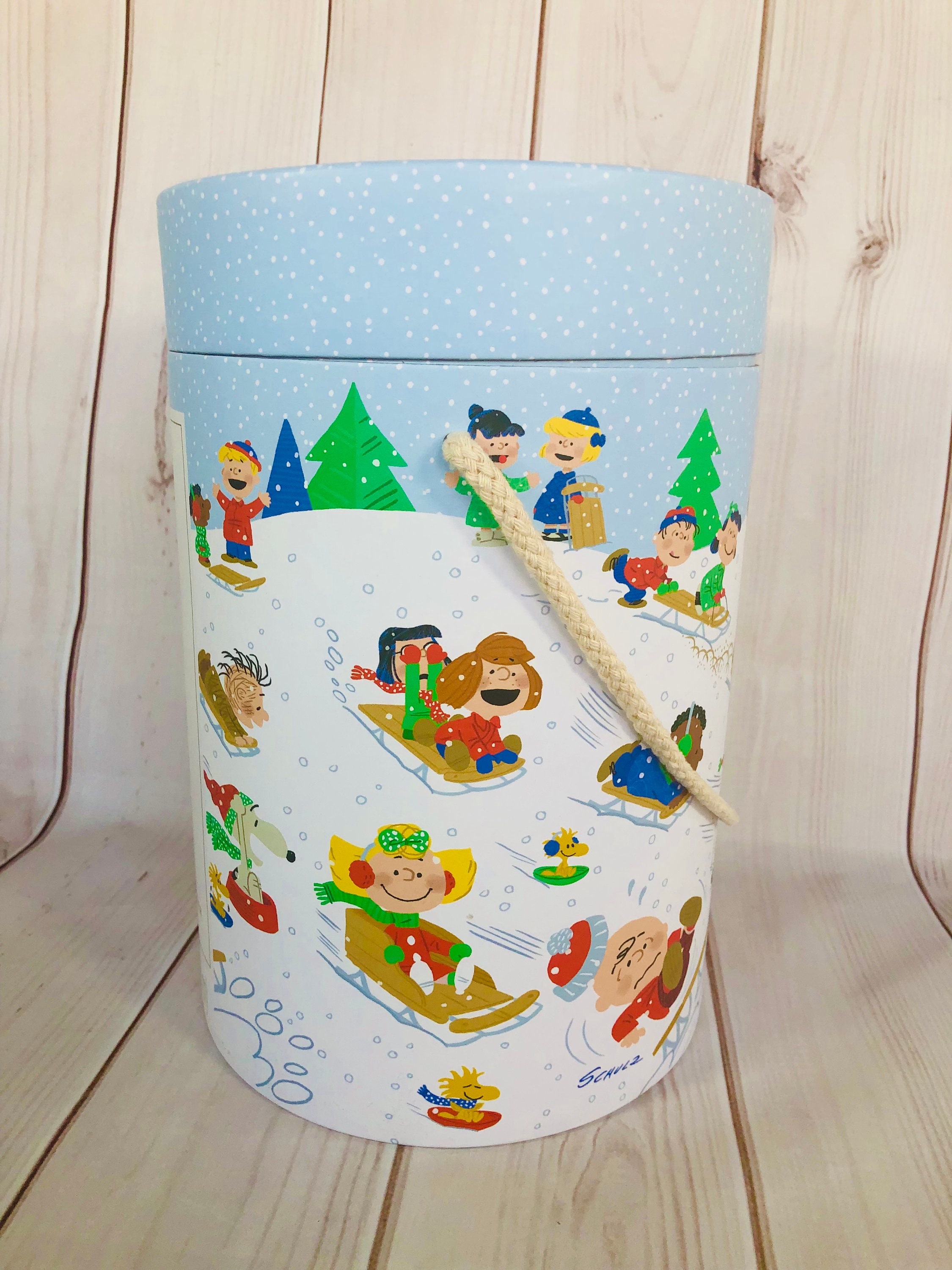 Peanuts Snoopy Christmas Ski Lodge Nutcracker Figurine - Etsy