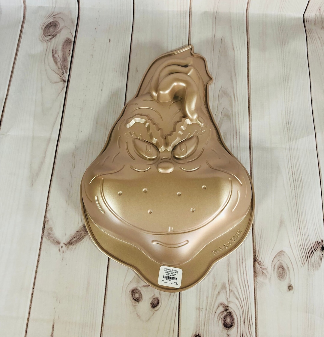 Williams Sonoma the Grinch Nonstick Cast Aluminum Cake Pan Etsy