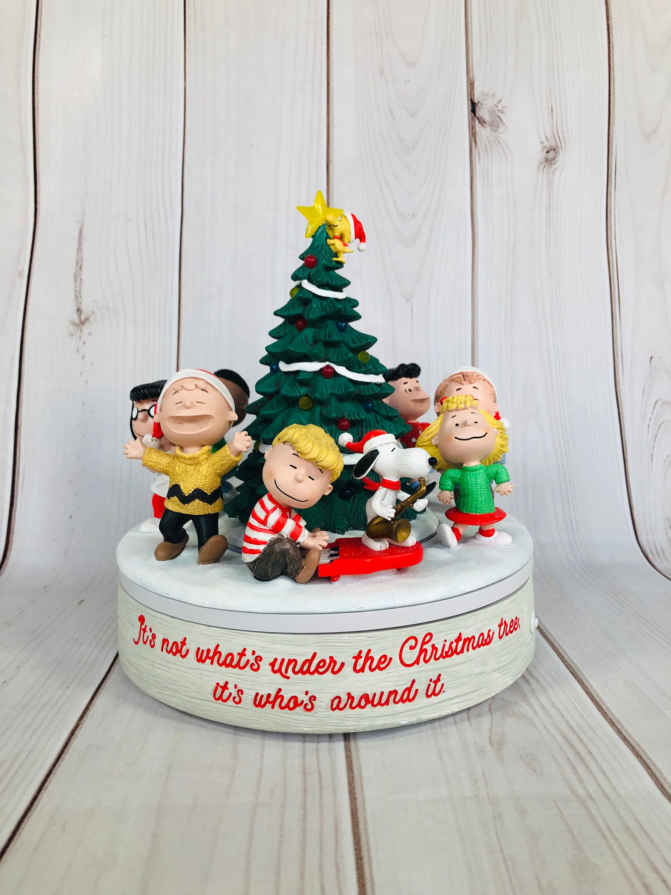 Hallmark Peanuts Gallery Lot of 6 Jointed Porcelain