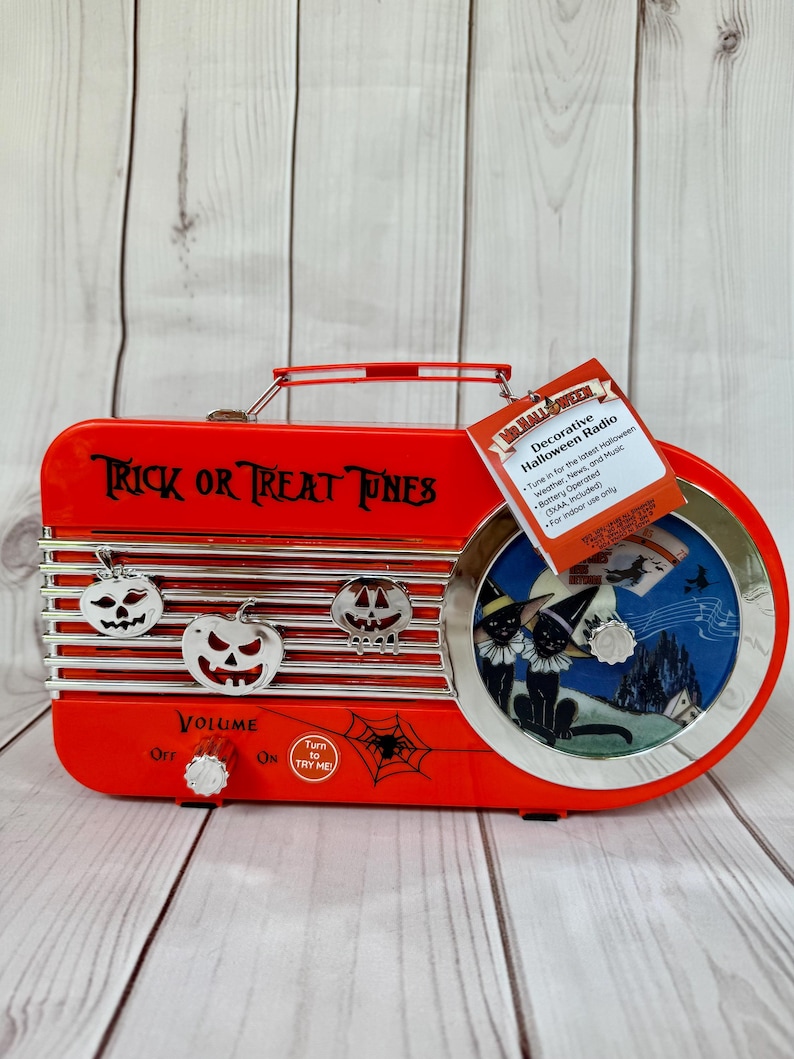 Halloween Radio Trick or Treat Tunes - Thumbnail 2