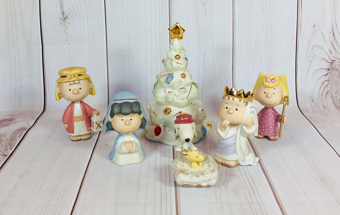 Peanuts the Christmas Pageant 7 Piece Nativity Figurine Set - Etsy