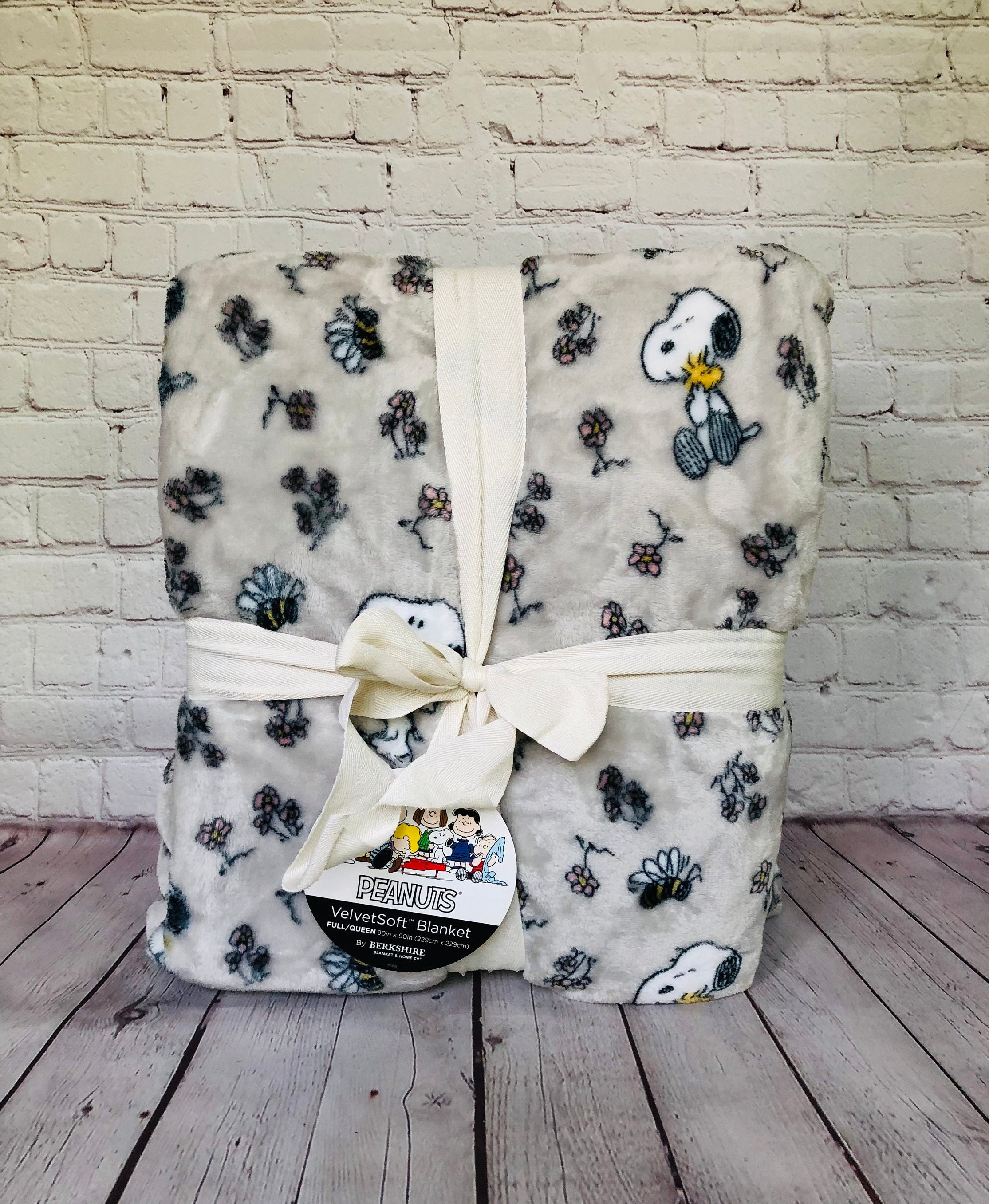 Peanuts Snoopy Woodstock Full Queen Gray Black Blanket by Berkshire Etsy
