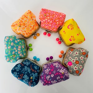 Porte-monnaie Maritée - tissus Petit Pan, fermoir métal à boules colorées