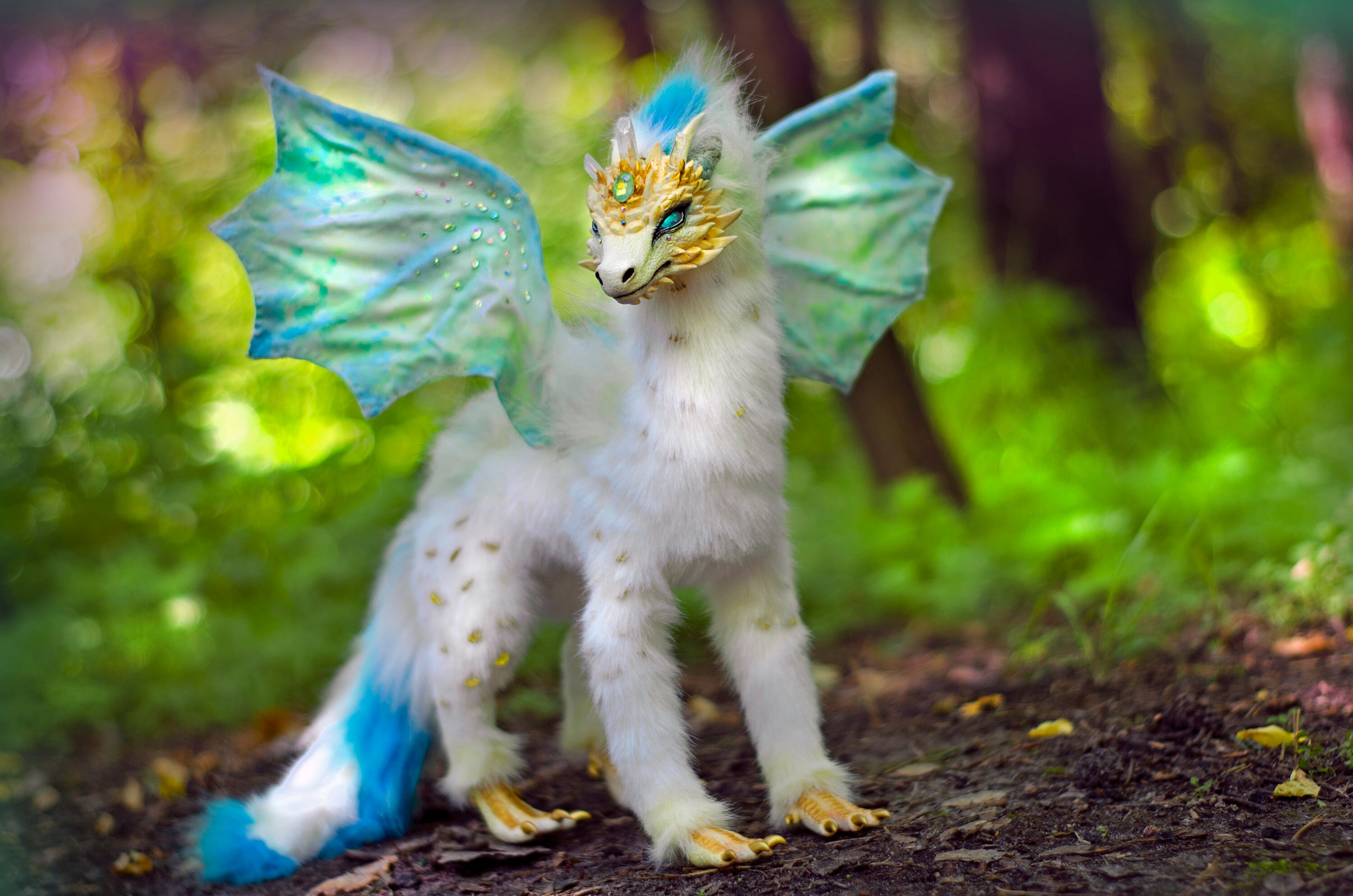 アートドール　ドラゴン Fantasy Dragon Art Doll. Majestic Magical Dragon. Poseable