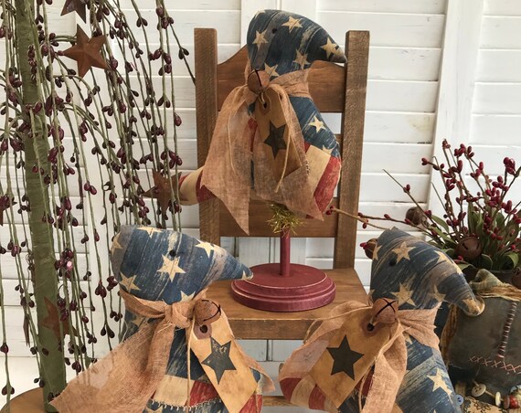 Primitive Americana Crows, Shelf Sitter, Americana Home Decor, Primitive Birds, Primitive Home Decor, Folk Art Bird Ornament, Crow Ornie