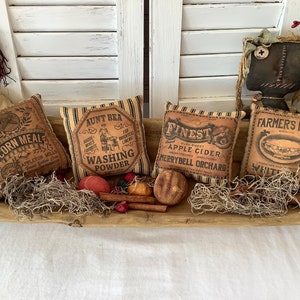 Set of Four Primitive Farmhouse Pillow Tucks, Bowl Fillers, Rustic Farmhouse Bowl Fillers, Farmhouse Home Decor, Table Centerpiece, Tucks