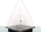 PYRAMID PLANETARIUM Mantel Clock Dome Solar System Design Animated TRANSLUCENT. Offered With a One Years Guarantee