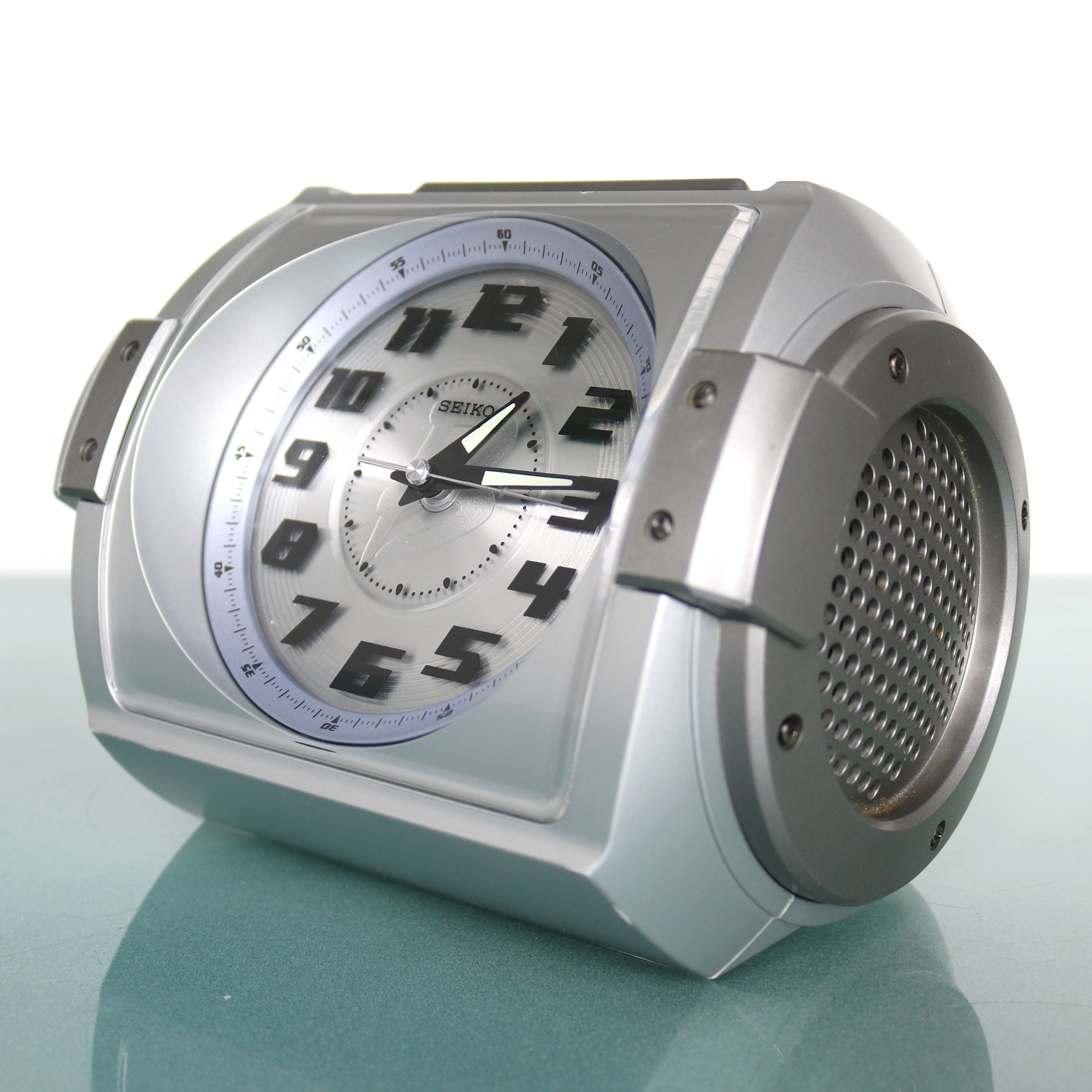 SEIKO Alarm Mantel Clock Beat Club MUSICAL! RARITY! Volume SEIKO Alarm Mantel Clock Beat Club MUSICAL! RARITY! Volume