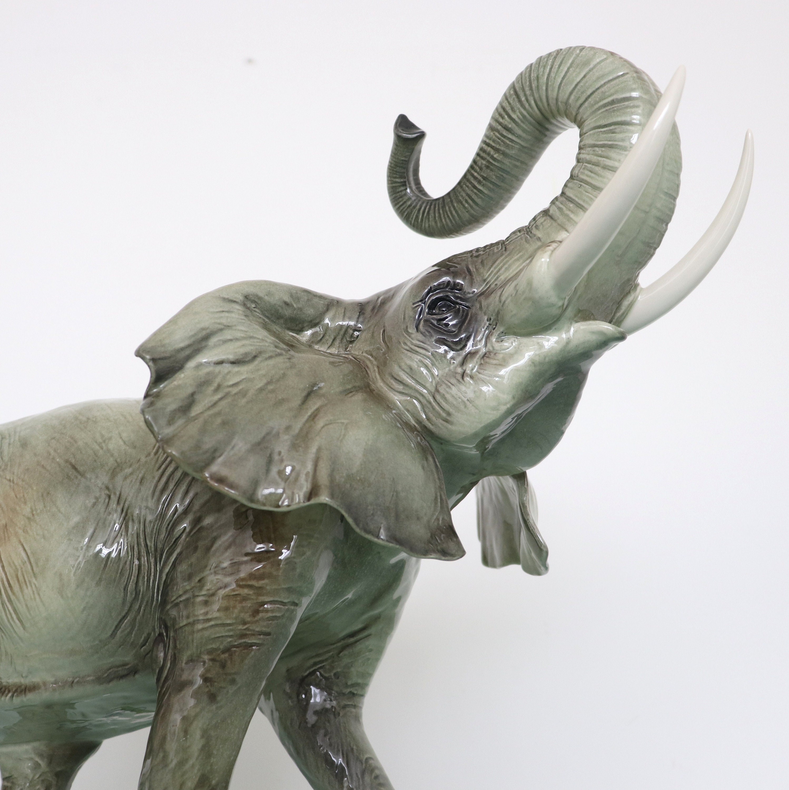 GOEBEL ELEPHANT 20.3 Inch Vintage Porcelain HUGE Figurine Undamaged Very  Rare Large Germany Animal Xxxl Collectors Item German Mid Century - Etsy