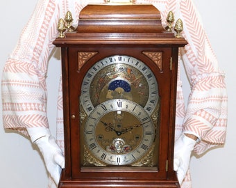 CHRISTIAAN HUYGENS Clock Full CALENDAR Mantel Triple Chimes Planetarium Month Week Date Moonphase Westminster Serviced! One Year Guarantee!