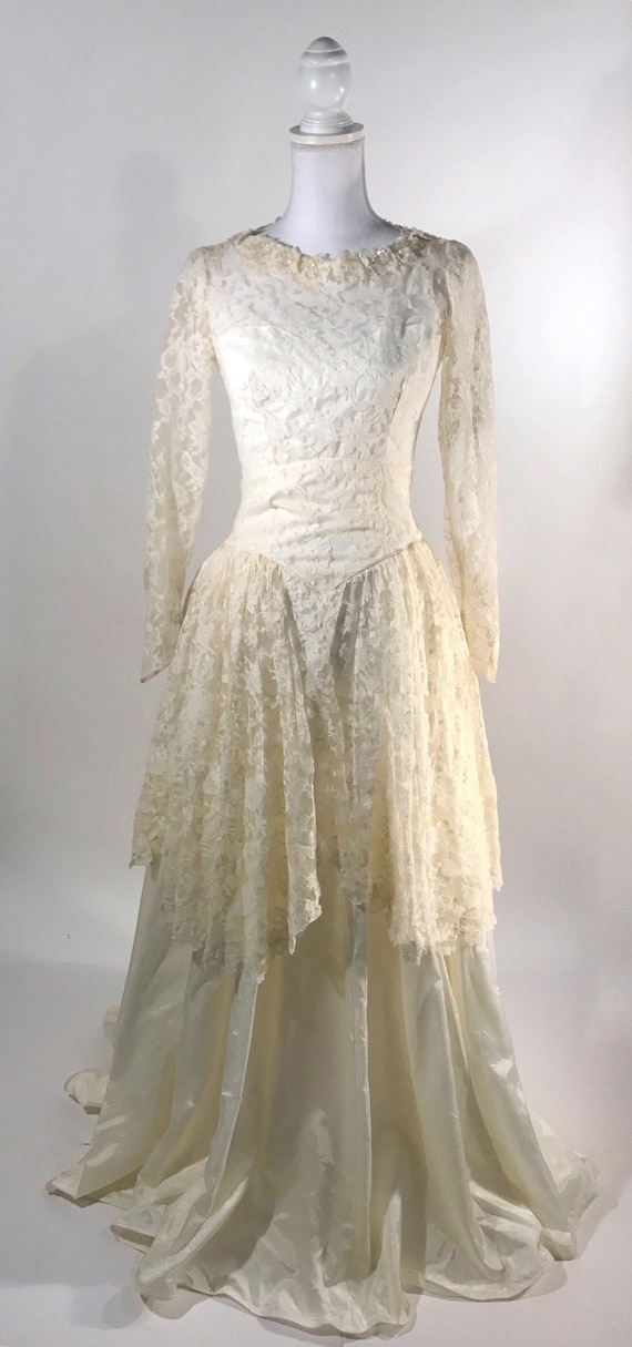 Vintage 50s Lace Wedding Gown - image 1