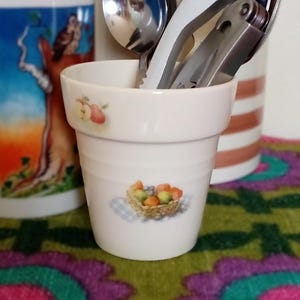 Aynsley Fine Bone China Flower Pot - Small