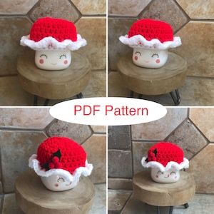 PATTERN Mrs Claus Marshmallow Mug Hat Crochet PATTERN PDF | Pattern for Rae Dunn inspired mug hats | Digital Download Mug Hat Pattern