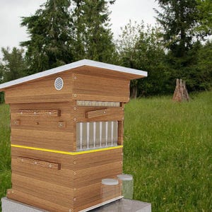 DIY FLOWing Beehive Box Plans - Langstroth 10-Frame - Beekeeping DIY Hive Box Instruction Manual