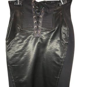 JEAN PAUL GAULTIER Junior Rare 90&#39;s Black skirt, size 42 ita in satin with frontal laces and side elastic insert super shape #90&#39;s #gaultier