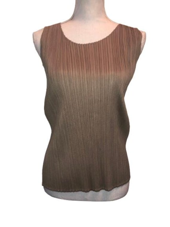 ISSEY MIYAKE Pleats Please 90s Sleeveless Top in Sand / Beige Color Size 3 #PLEATED #AvantGarde #Japanese #rare #Vintage