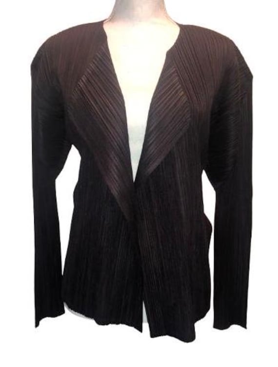 ISSEY MIYAKE Pleats Please Rare 90's Jacket in Cacao Brown Size 4 Jap #pleatsplease #isseymiyake #90s #brown #jacket #avantgarde